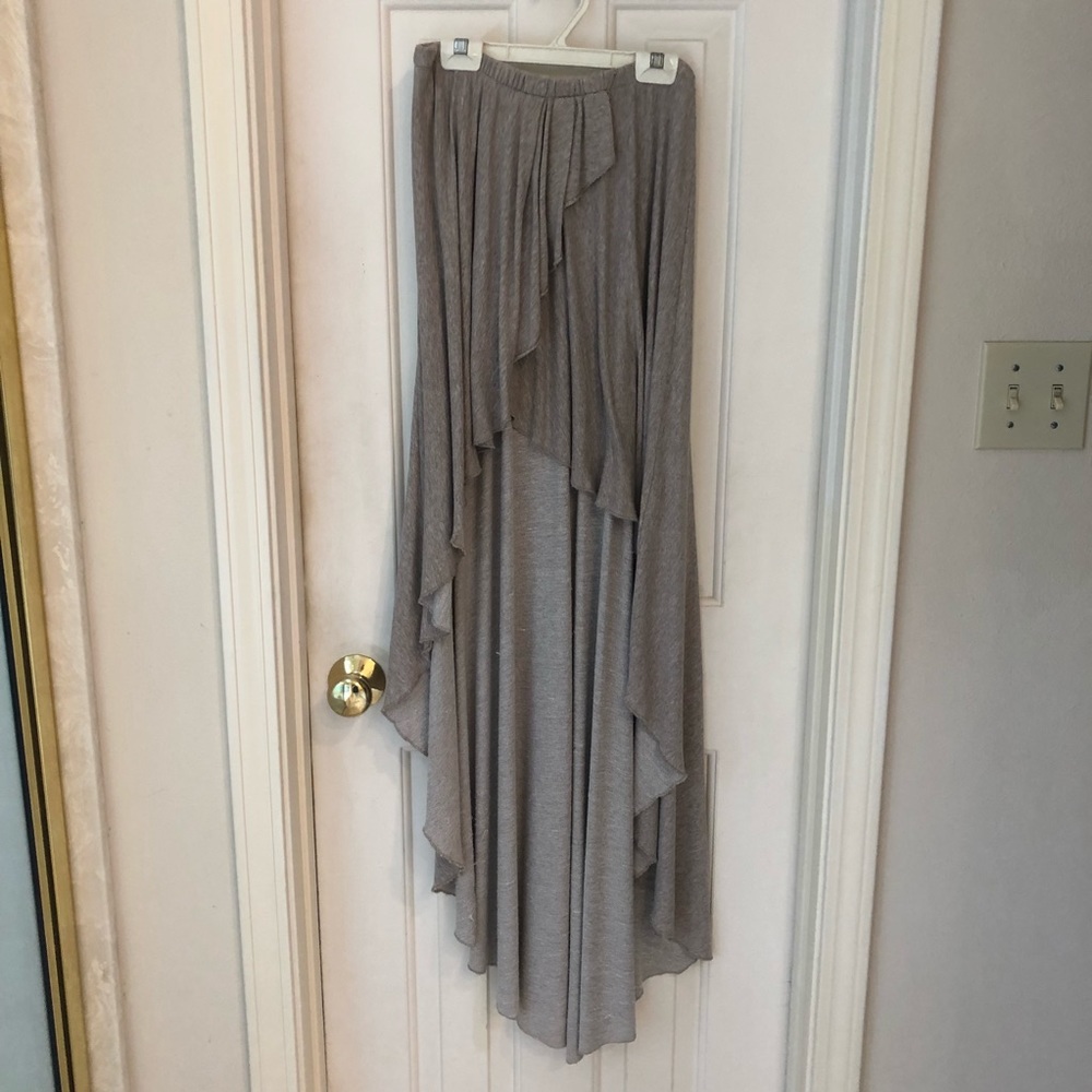 High / Low long skirt w/ ruffle front. Soft! OS - Picture 1 of 13